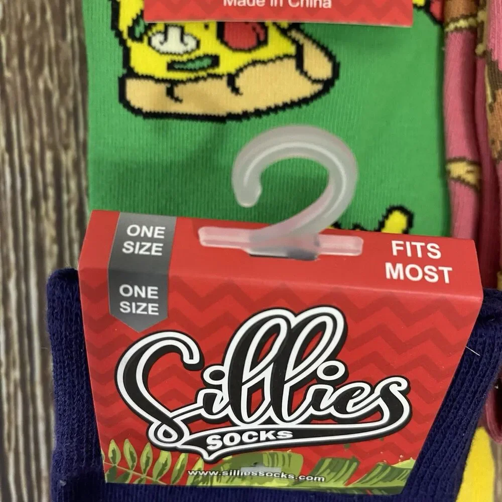 4 Sillies Socks Unisex OSFM Novelty Socks Santa Chicken & Waffles Wolf Pizza